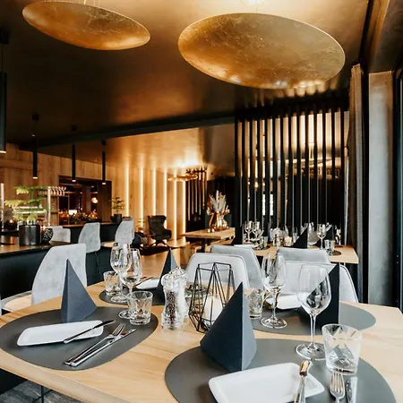 Almmonte Praeclarum Suites - Casual Boutique Hotel-3